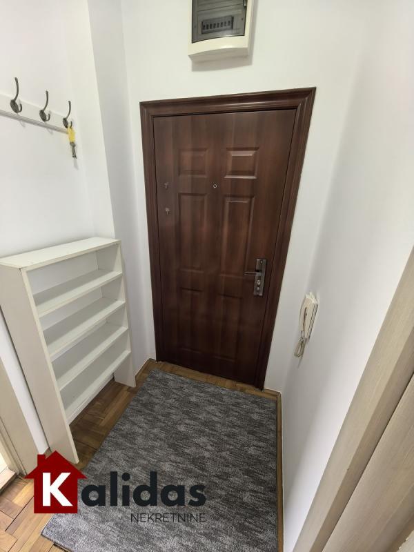 Slika 6 - Stan,NOVI SAD,CARA DUŠANA,kv: 25, € 87550, ID: 1008699