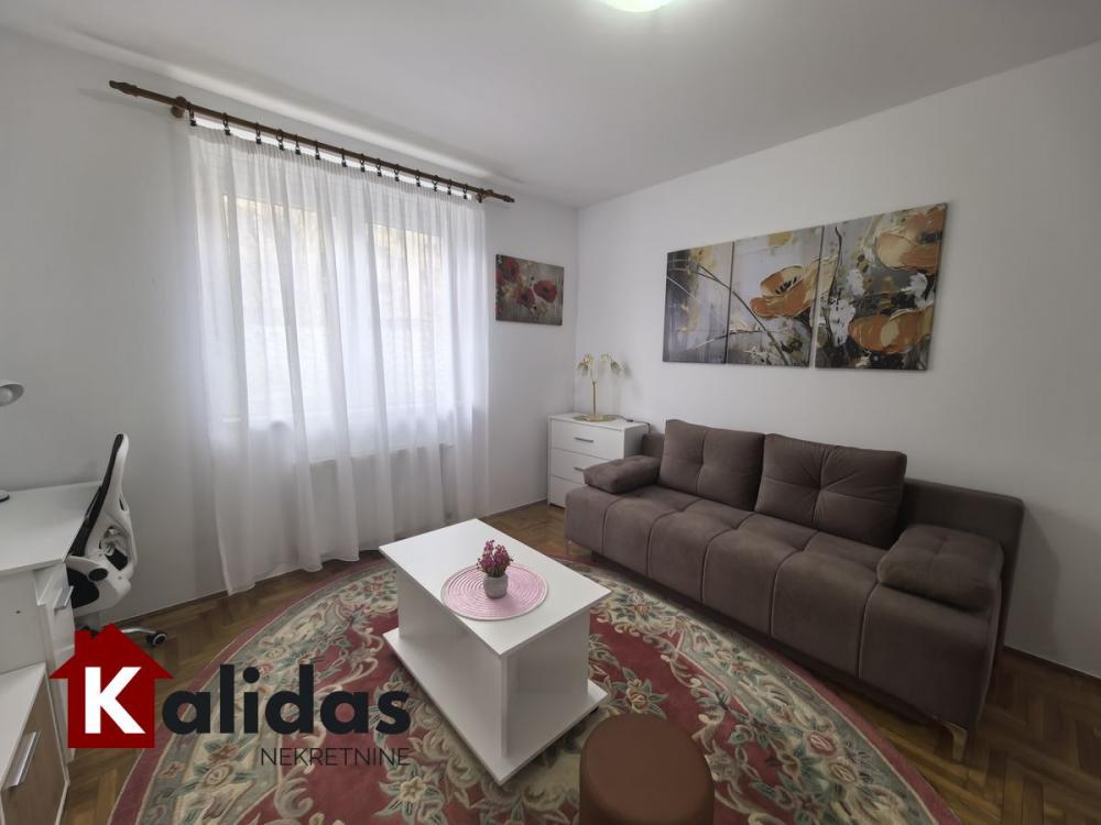 Slika 1 - Stan,NOVI SAD,CARA DUŠANA,kv: 25, € 87550, ID: 1008699