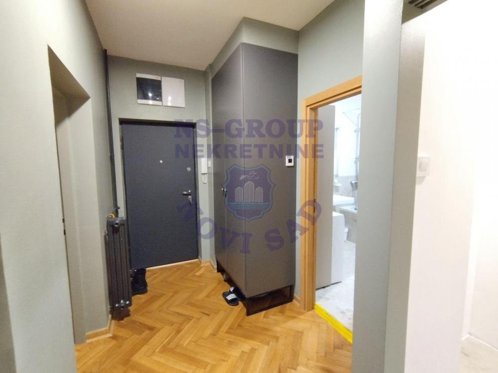 Slika 8 - Prodaja stana, 72m2, Beogradski kej Novi Sad, sa terasom