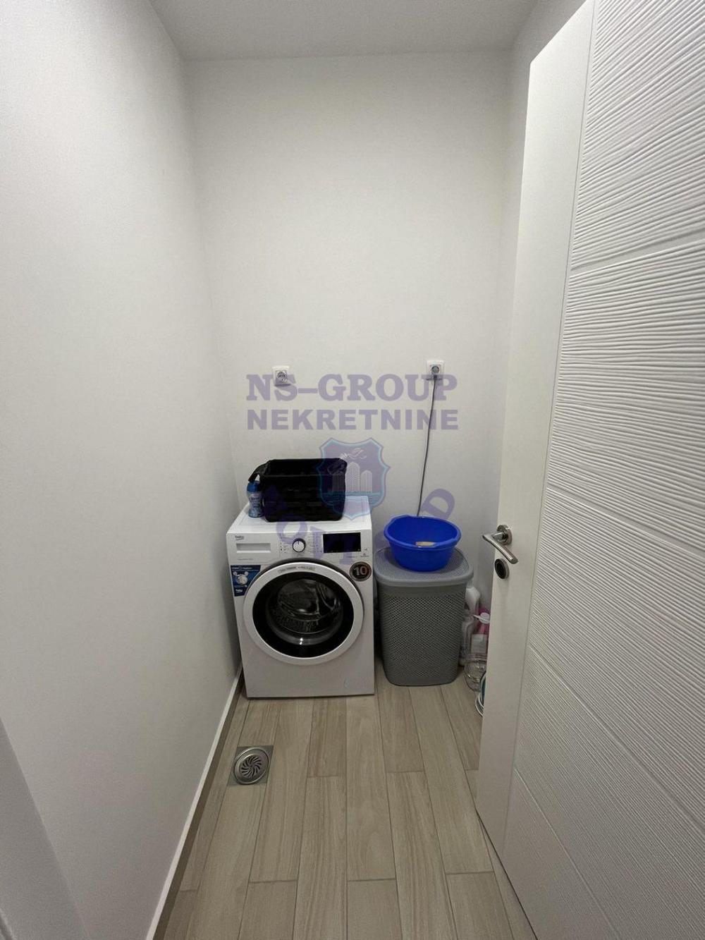 Slika 9 - Odlican četvorosoban stan na Adicama!