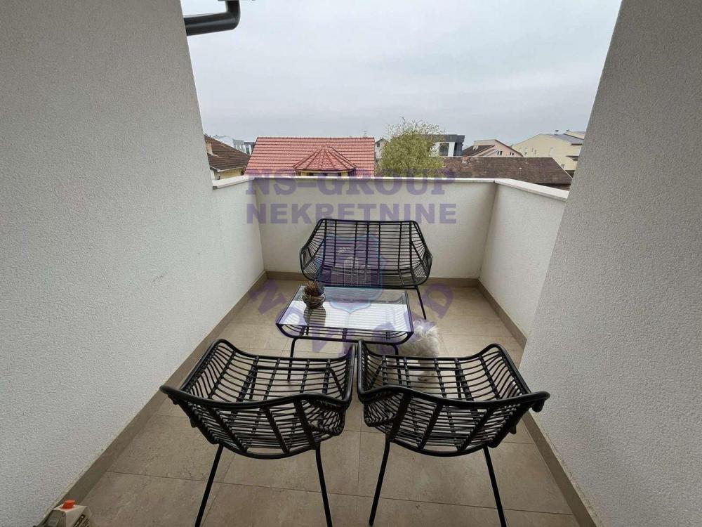 Slika 10 - Odlican četvorosoban stan na Adicama!