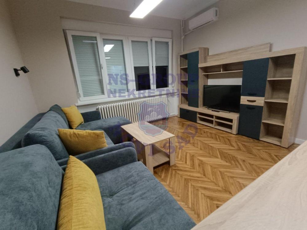 Slika 1 - Odlična garsonjera na Centru!