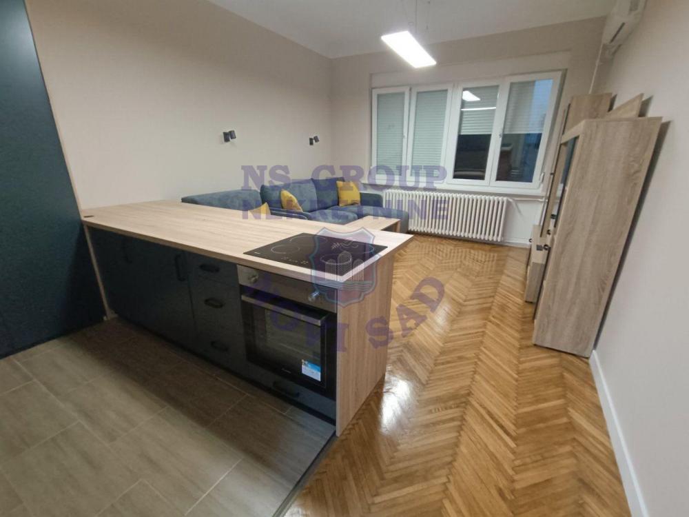 Slika 2 - Odlična garsonjera na Centru!