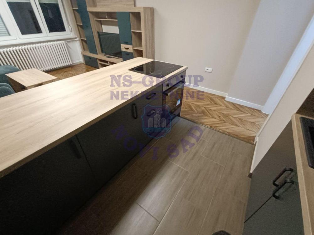 Slika 6 - Odlična garsonjera na Centru!