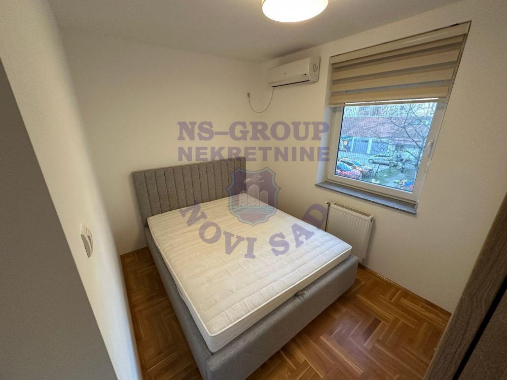 Slika 4 - Odličan trosoban stan na Novoj Detelinari! 