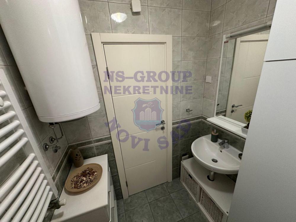 Slika 10 - Odličan trosoban stan na Novoj Detelinari! 