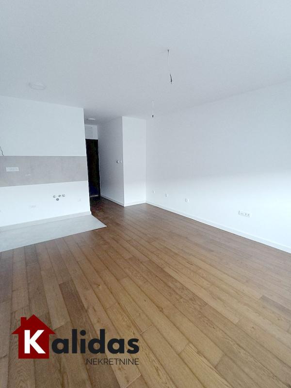 Slika 2 - Stan,NOVI SAD,NOVO NASELJE,kv: 25, € 92700, ID: 1008555