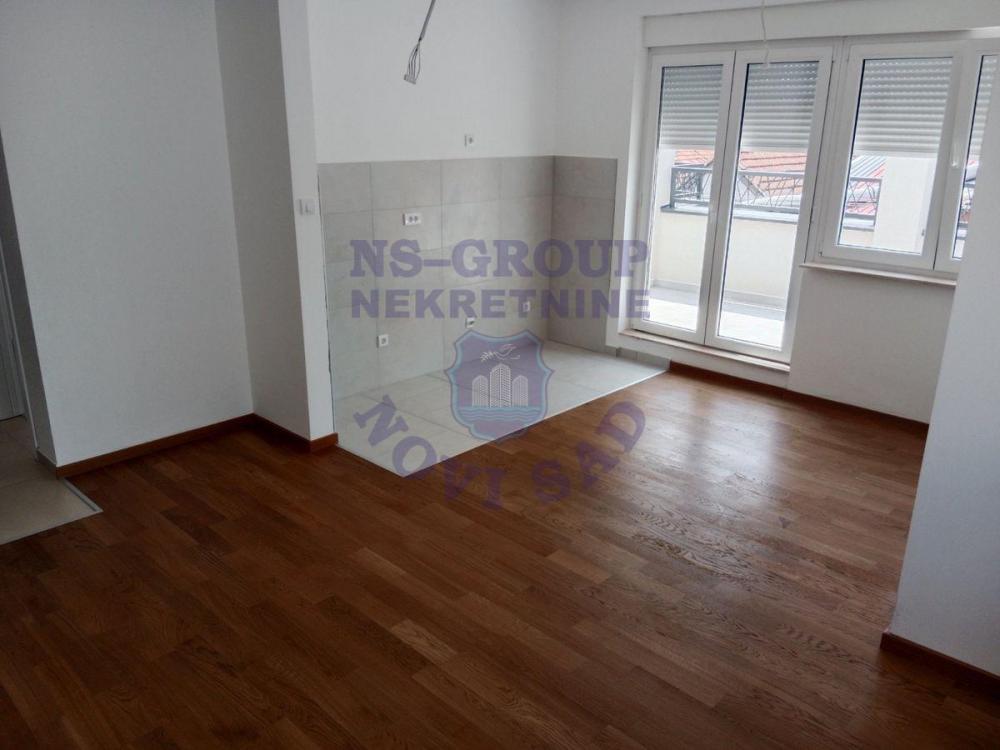 Slika 1 - Dvosoban, 51m2, Bulevar patrijarha Pavla (Somborski bulevar) Novi Sad