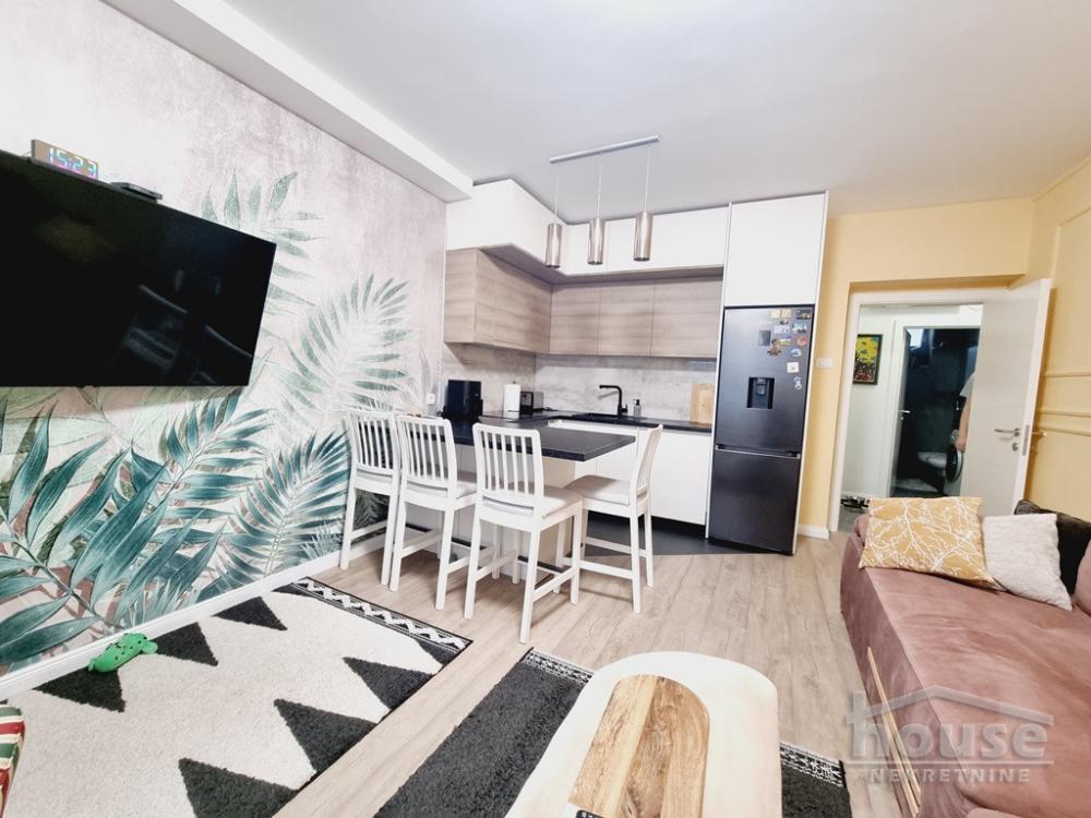 Slika 5 - Stan,NOVI SAD,CENTAR,kv: 58.00, € 169000, ID: 1064950