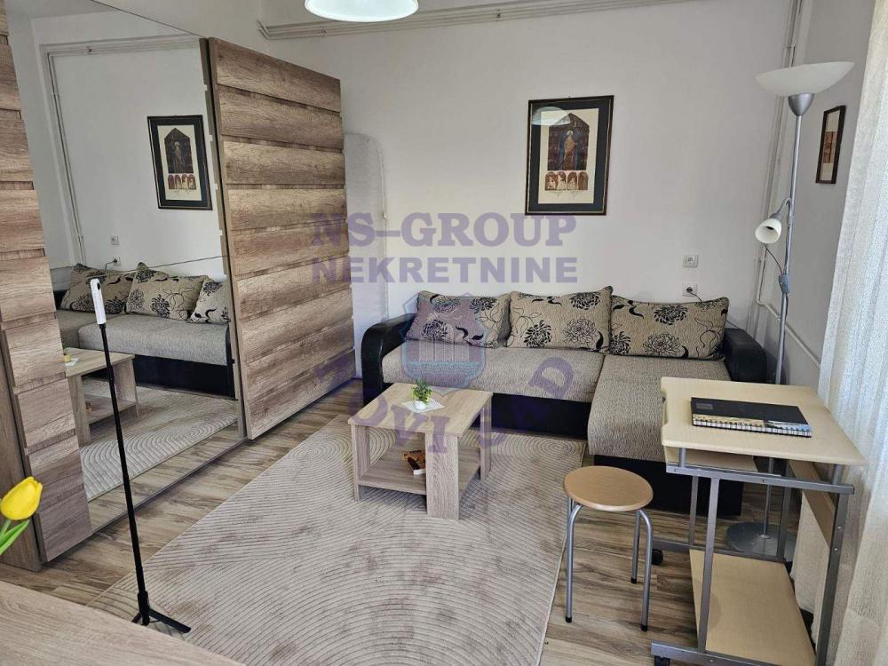 Slika 5 - Trosoban stan na odličnoj lokaciji