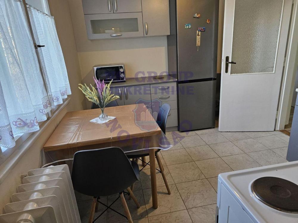 Slika 4 - Trosoban stan na odličnoj lokaciji