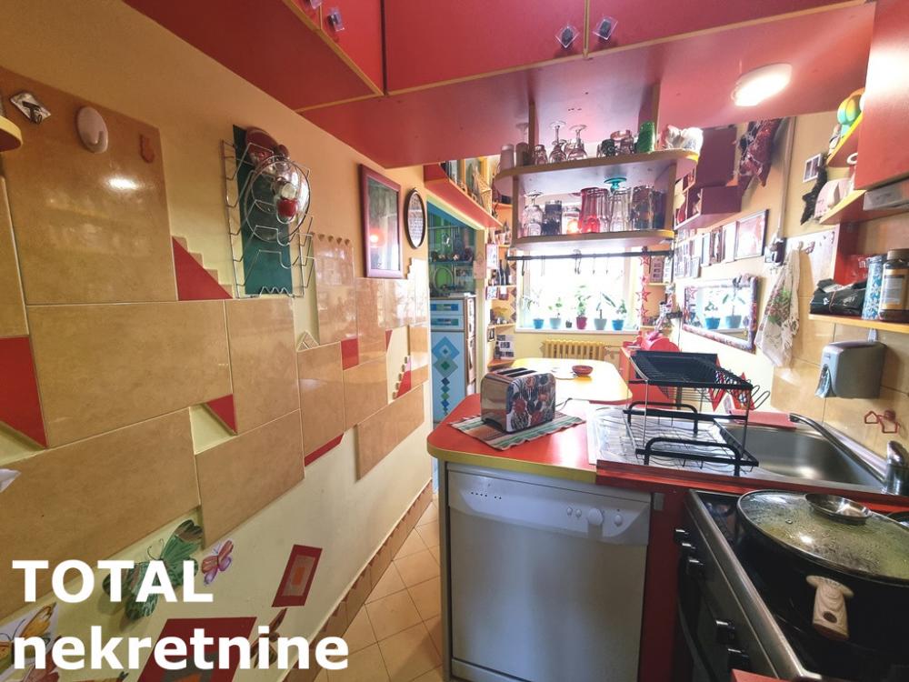 Slika 6 - Stan,NOVI SAD,PODBARA,kv: 48.00, € 128000, ID: 1102102