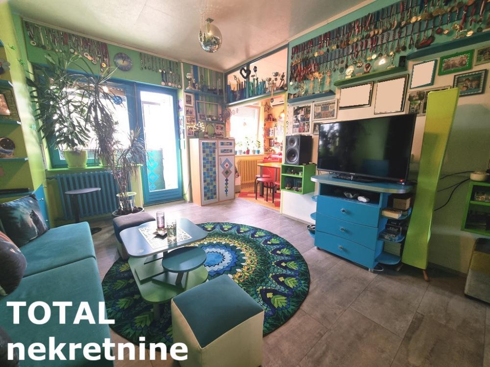 Slika 1 - Stan,NOVI SAD,PODBARA,kv: 48.00, € 128000, ID: 1102102