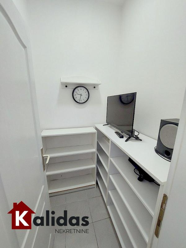 Slika 5 - Stan,NOVI SAD,BULEVAR,kv: 71, € 204750, ID: 1008690
