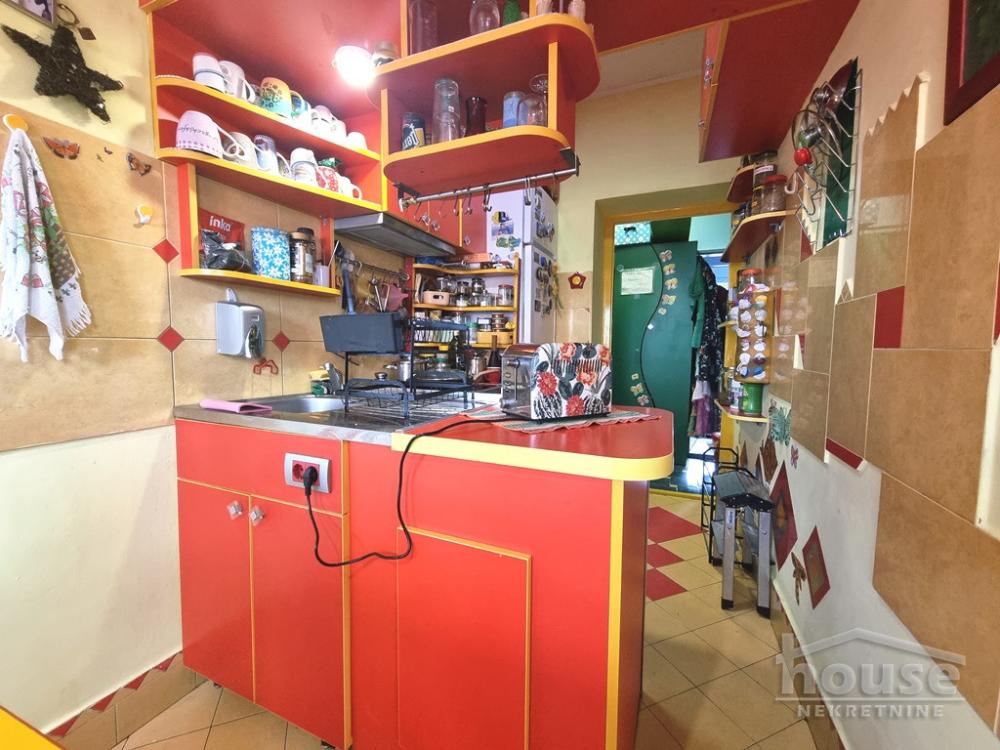 Slika 10 - Stan,NOVI SAD,PODBARA,kv: 48.00, € 128000, ID: 1065254