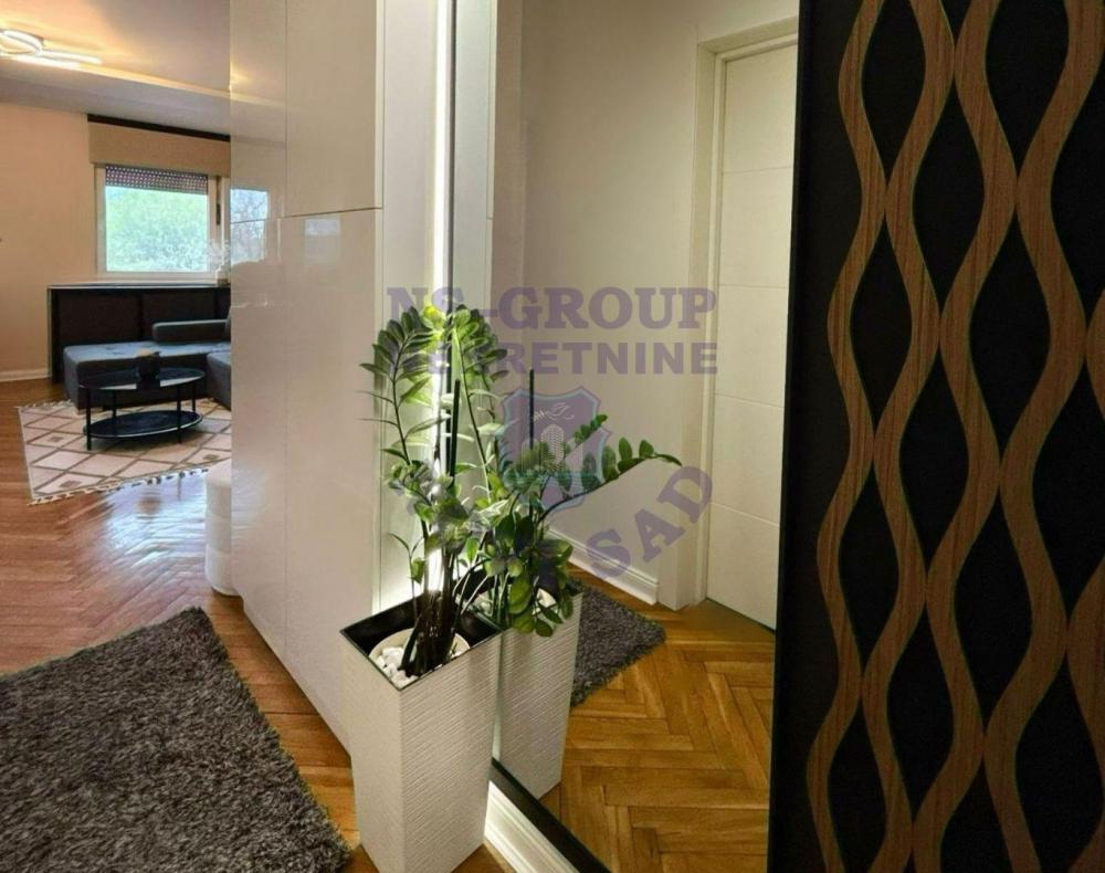 Slika 6 - Odličan dvosoban stan na Grbavici!