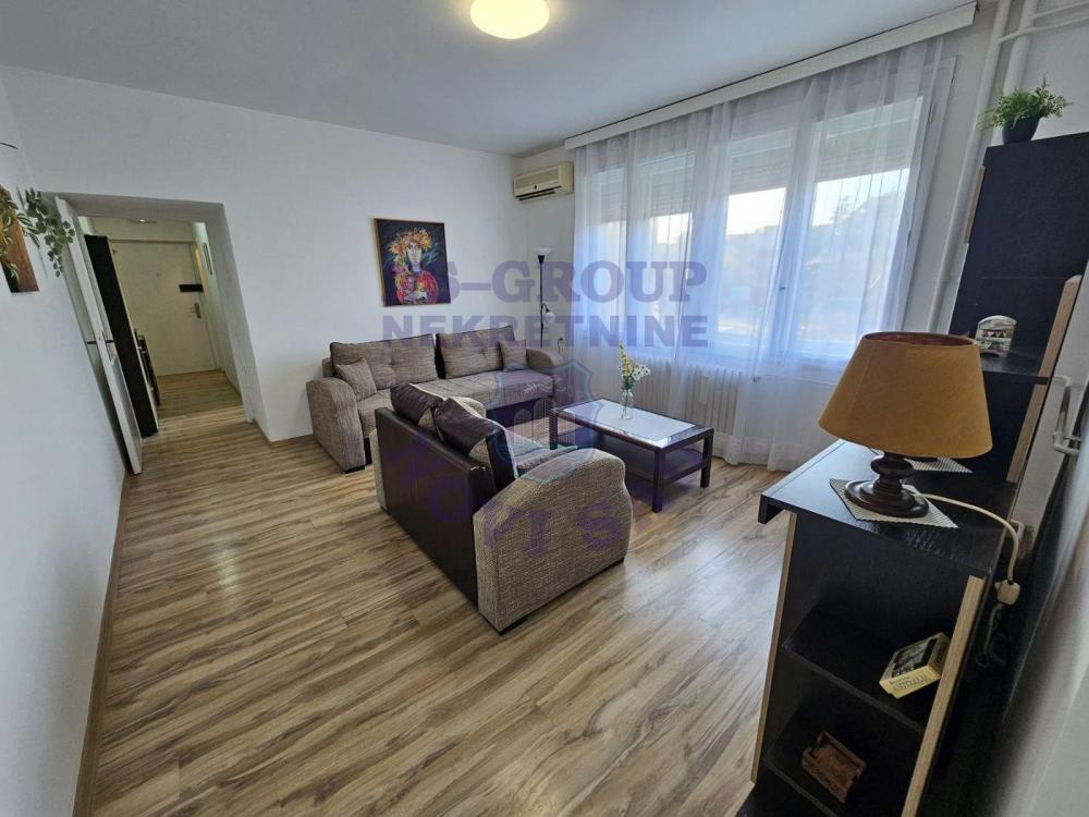 Slika 1 - Trosoban, 71m2, Spens Novi Sad Novi Sad