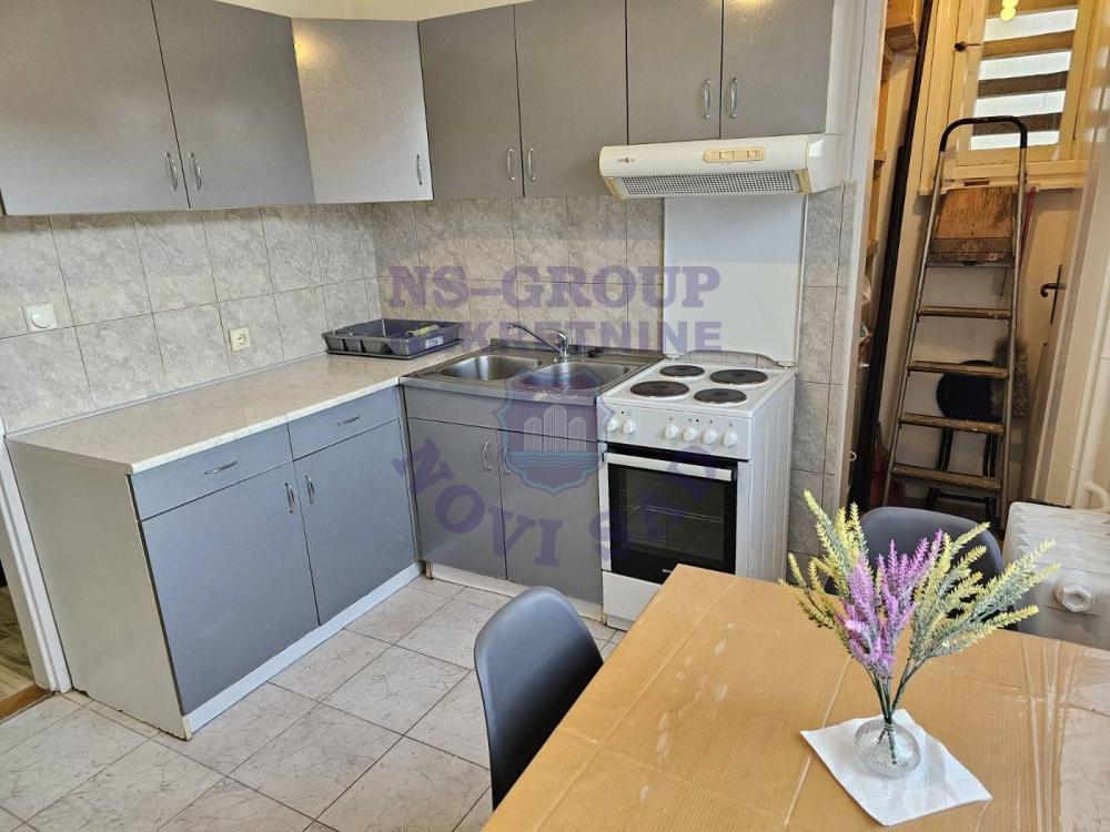 Slika 2 - Trosoban, 71m2, Spens Novi Sad Novi Sad