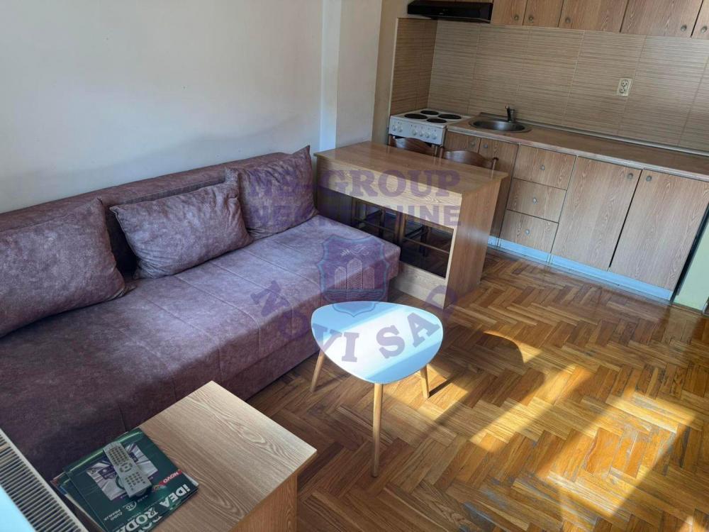 Glavna slika -567564-Garsonjera-23m2-Železnička stanica