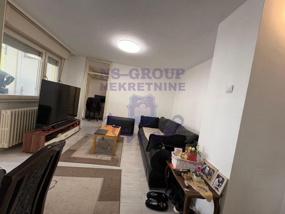 Slika 6 - Dvosoban, 43m2, Novo naselje Novi Sad