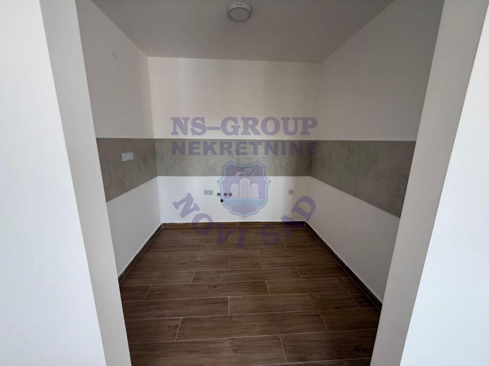 Slika 1 - Cetvorosoban stan na Novom Naselju, 93m2