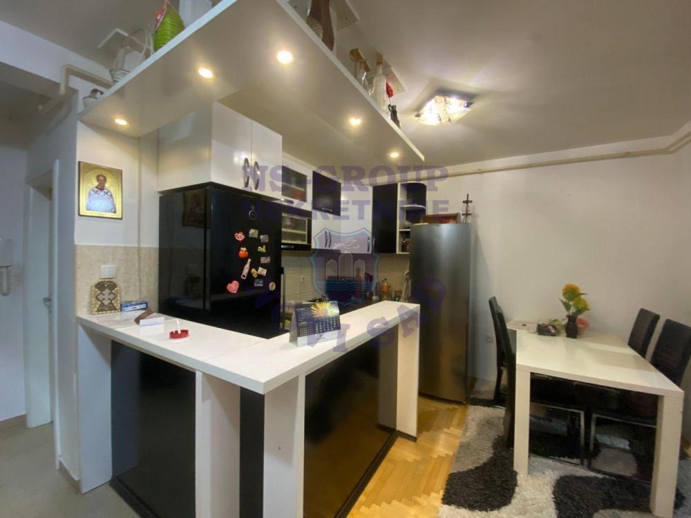 Slika 2 - Trosoban stan na Adicama 64m2