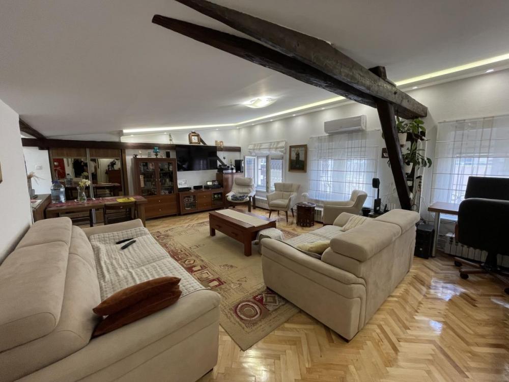 Slika 1 - Trosoban stan 95m Centar Laze Kostića