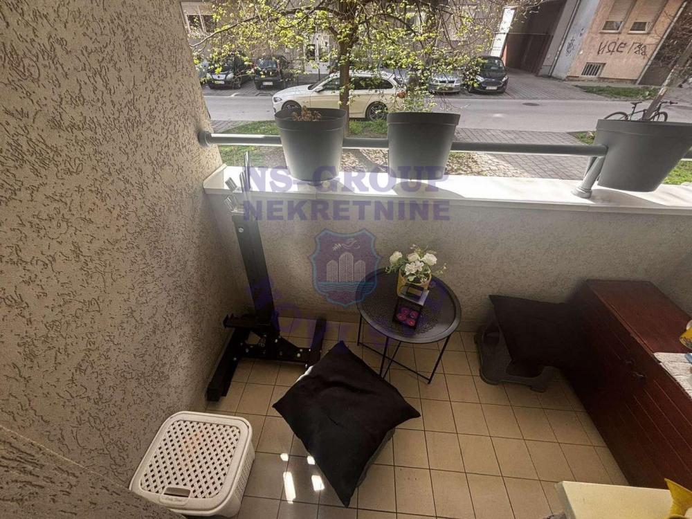 Slika 8 - Dvosoban, 37m2, Podbara Novi Sad