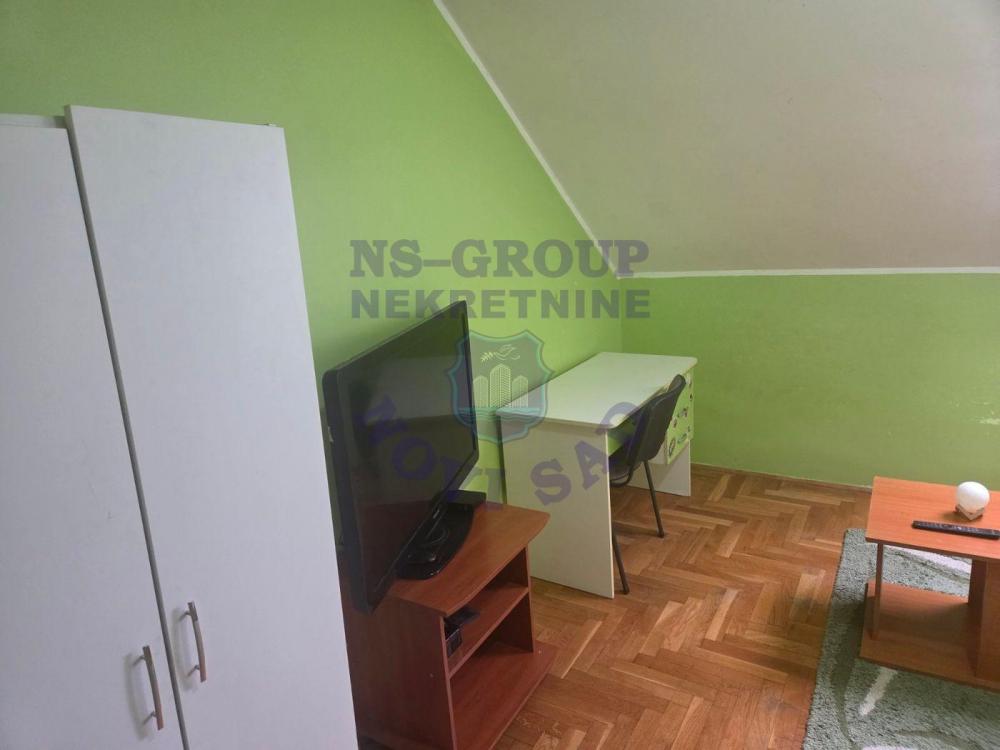 Slika 4 - Petosoban stan na Detelinari 94m2