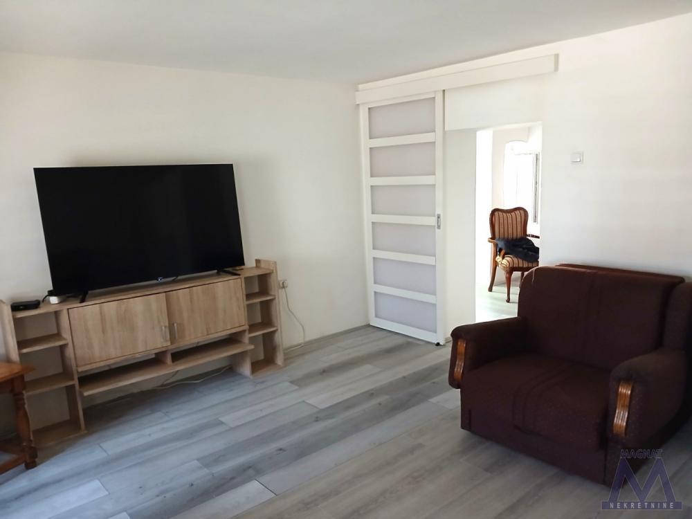 Glavna slika -Stan,PETROVARADIN,PETROVARADIN,kv: 68, € 76000, ID: 1019341