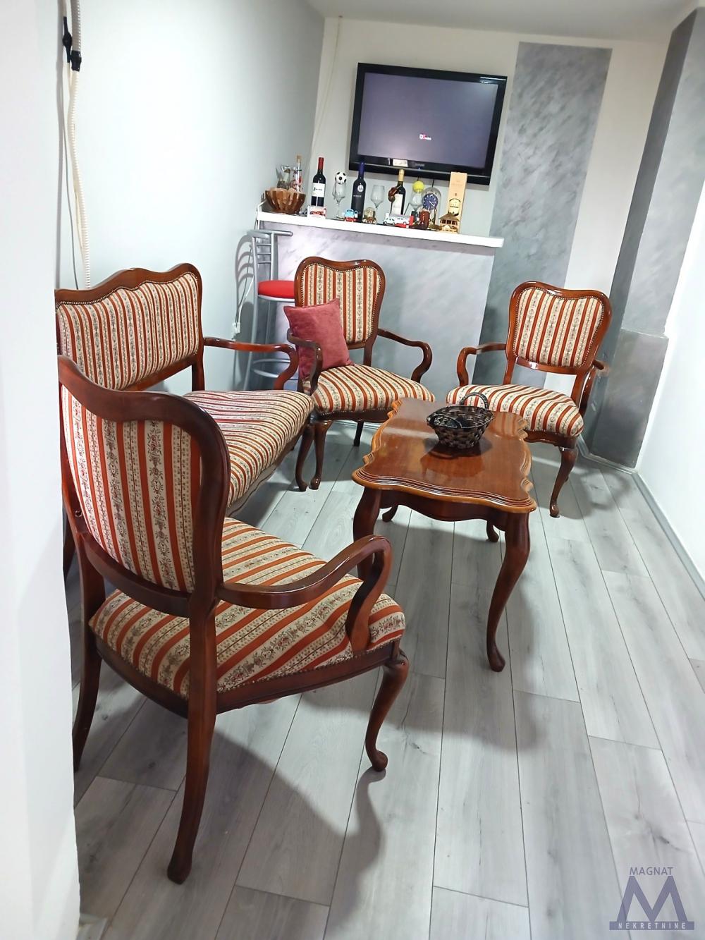 Slika 6 - Stan,PETROVARADIN,PETROVARADIN,kv: 68, € 76000, ID: 1019341