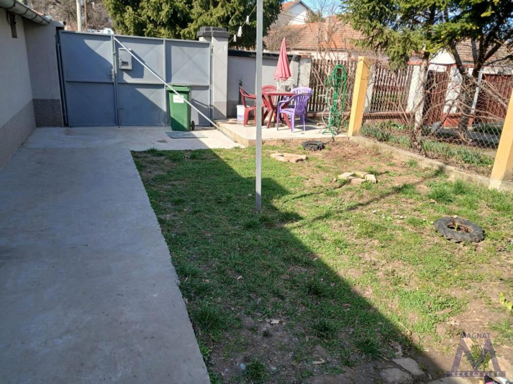 Slika 8 - Stan,PETROVARADIN,PETROVARADIN,kv: 68, € 76000, ID: 1019341