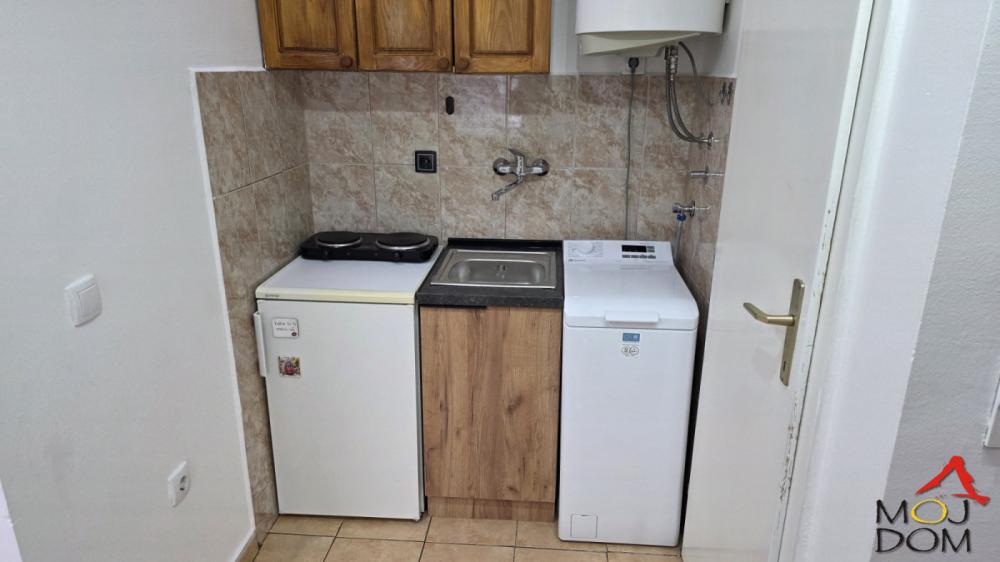 Slika 5 - Stan,NOVI SAD,SATELIT,kv: 22, € 51500, ID: 1032080