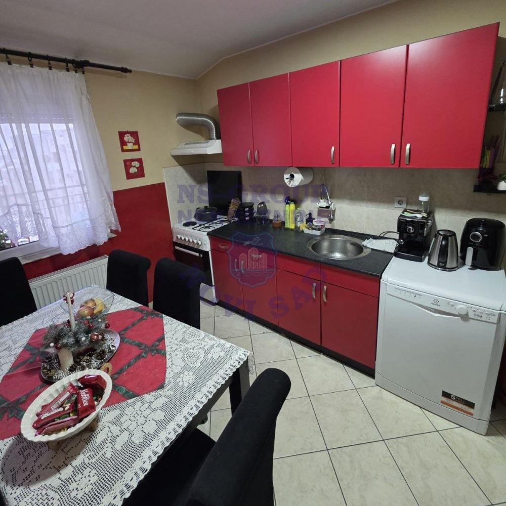Slika 1 - Sestosoban stan, 105m2, Cara Dusana