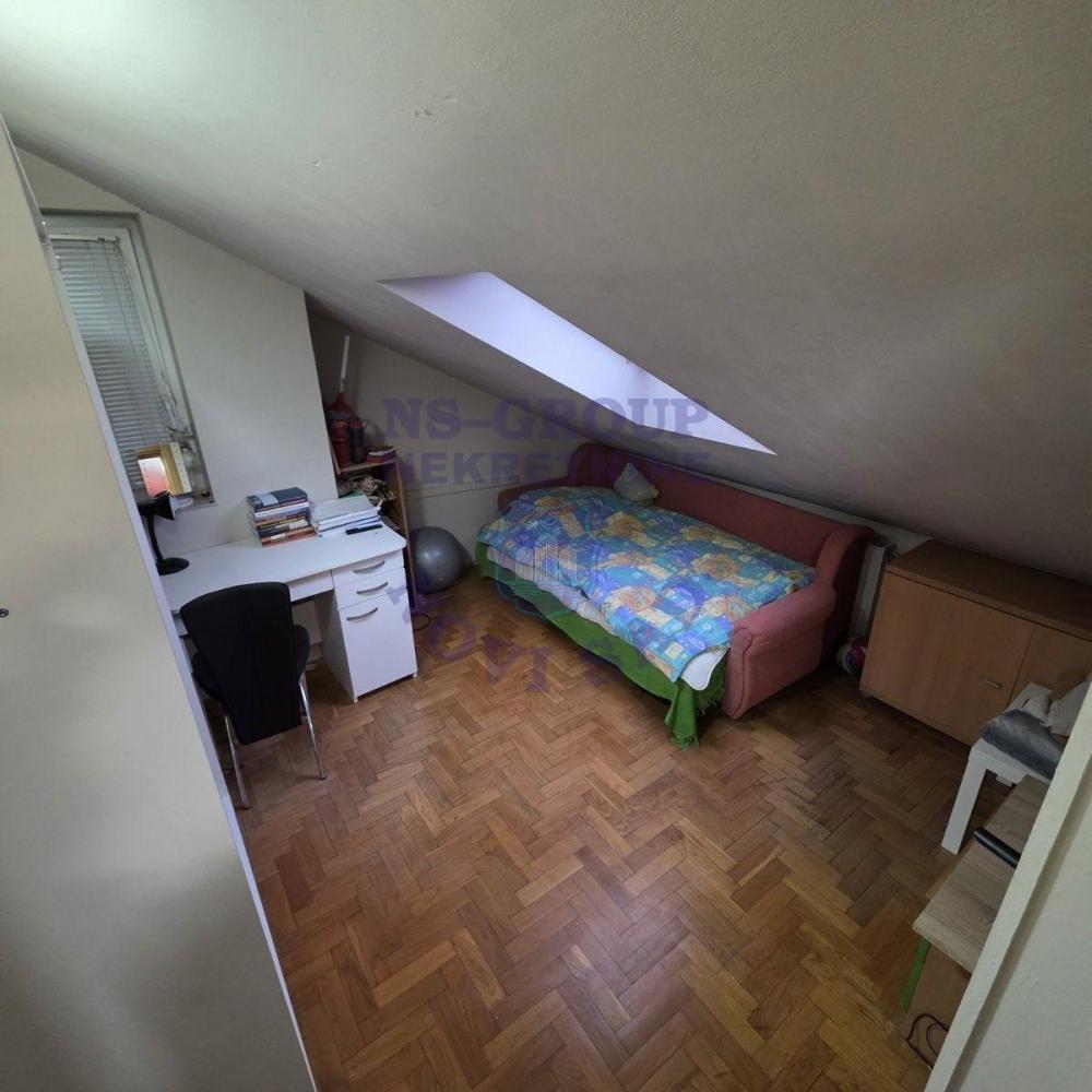 Slika 5 - Sestosoban stan, 105m2, Cara Dusana