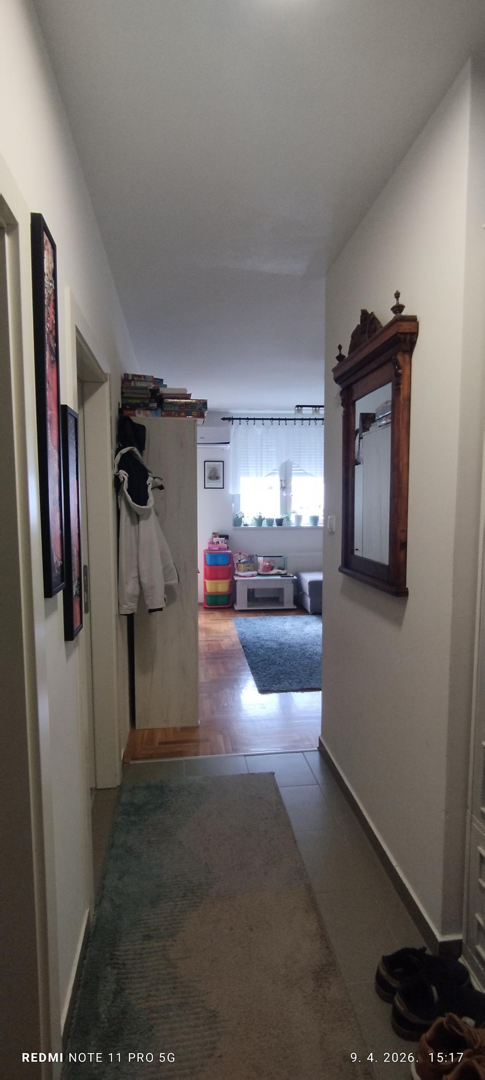 Slika 3 - Dvosoban, 39m2, Okrugiceva Novi Sad, sa terasom, ima lift