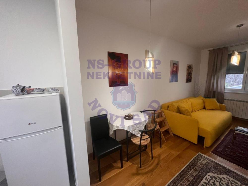 Slika 1 - Jednoiposoban stan u Centru, 35m2