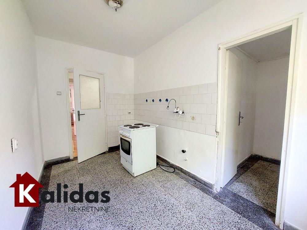 Slika 10 - Stan,NOVI SAD,ŽELEZNIČKA STANICA,kv: 56, € 146260, ID: 1008704