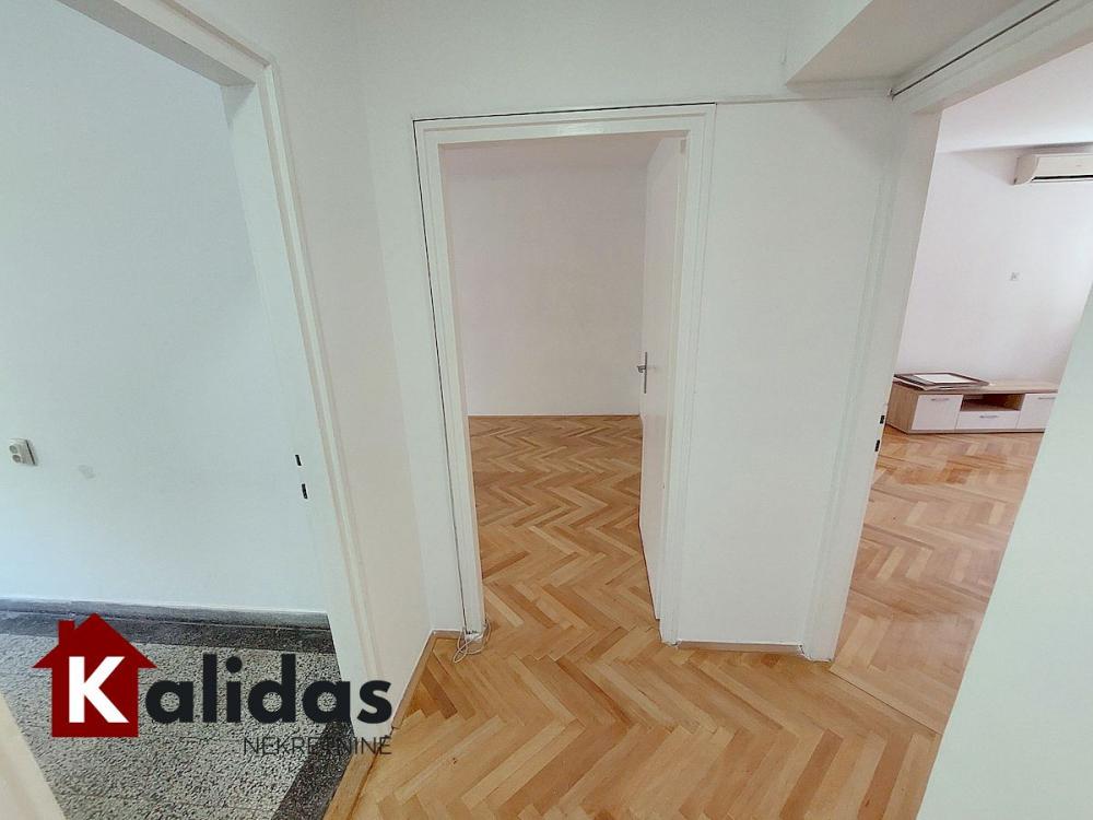 Slika 4 - Stan,NOVI SAD,ŽELEZNIČKA STANICA,kv: 56, € 146260, ID: 1008704