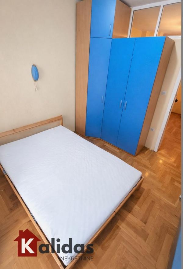 Slika 4 - Stan,NOVI SAD,CENTAR,kv: 49, € 151500, ID: 1008567