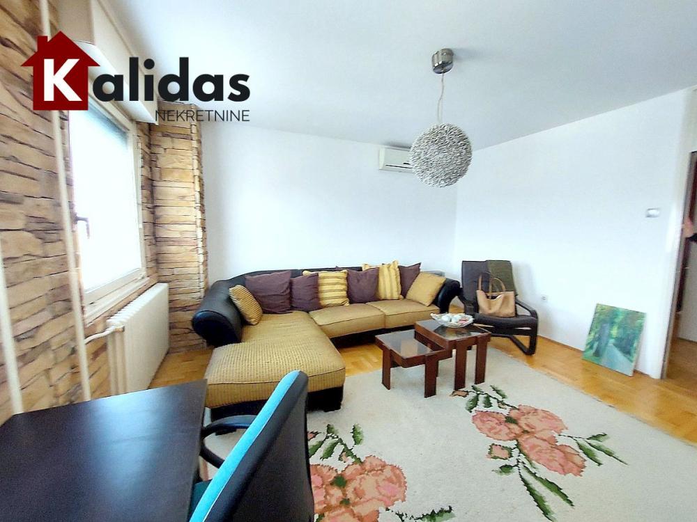 Slika 2 - Stan,NOVI SAD,BULEVAR,kv: 51, € 152440, ID: 1008702