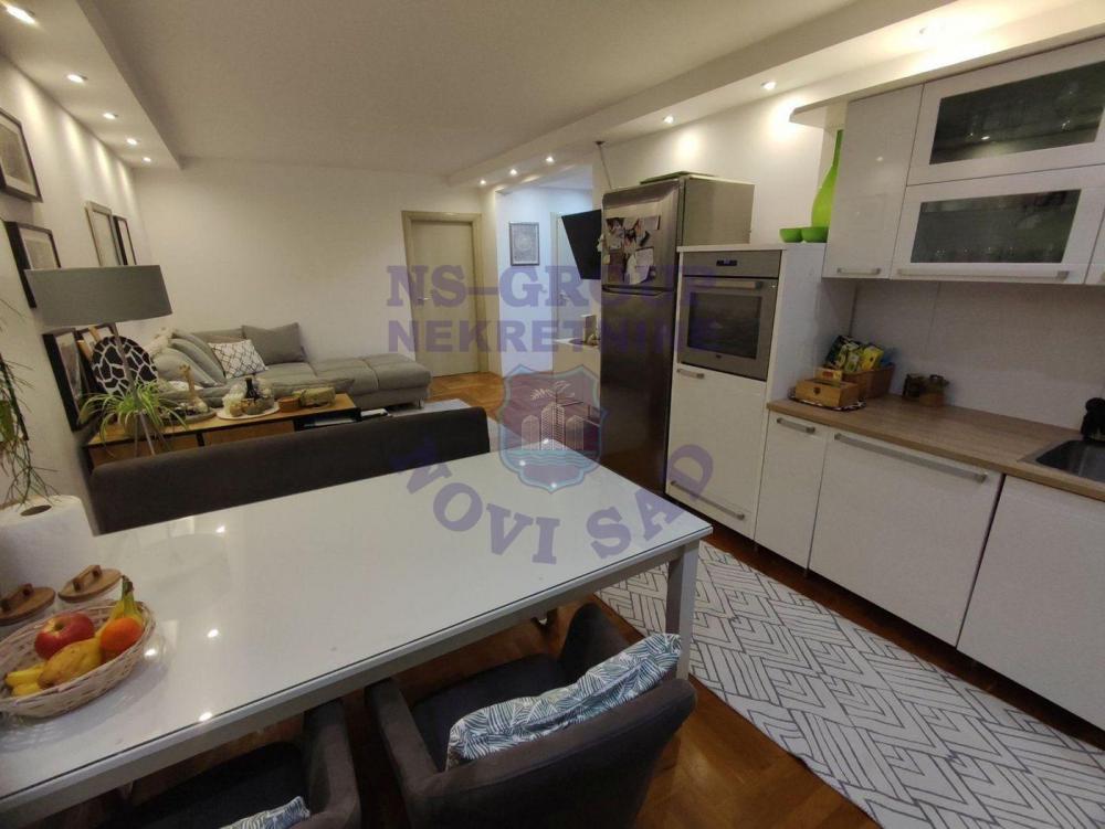 Slika 2 - Troiposoban stan, 85m2, Grbavica