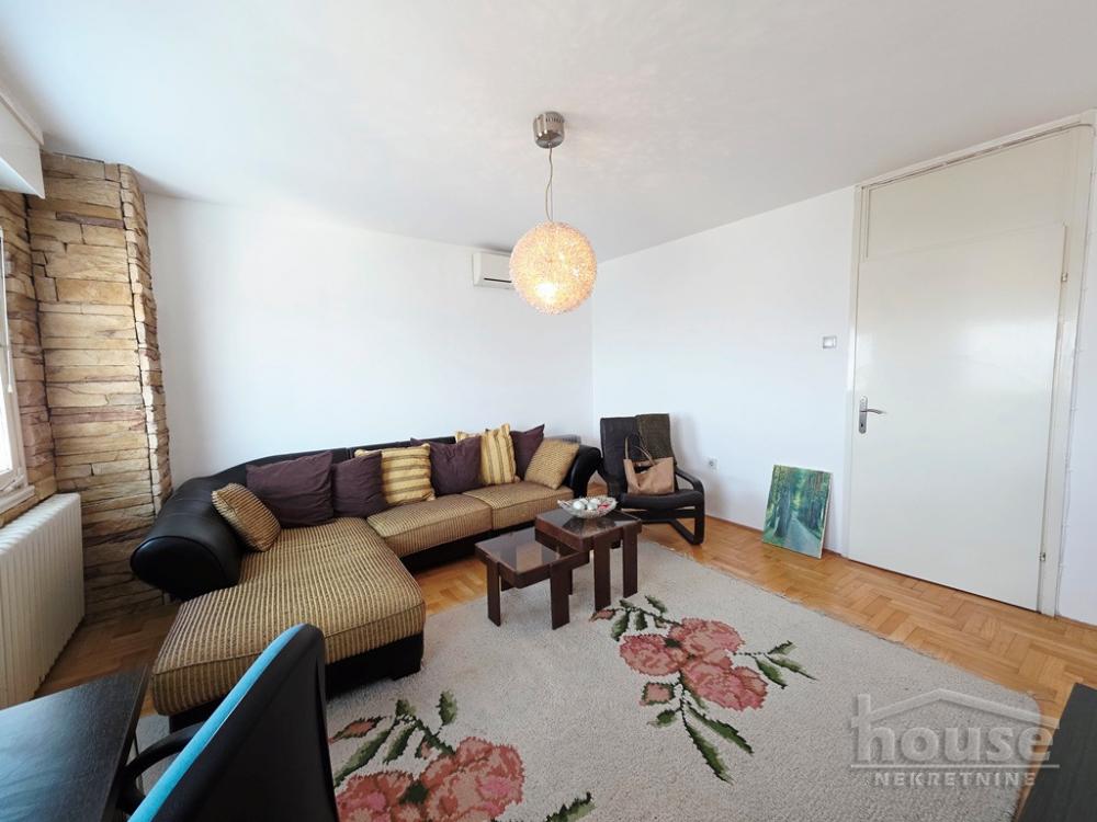 Slika 3 - Stan,NOVI SAD,BULEVAR,kv: 51.00, € 148000, ID: 1065664