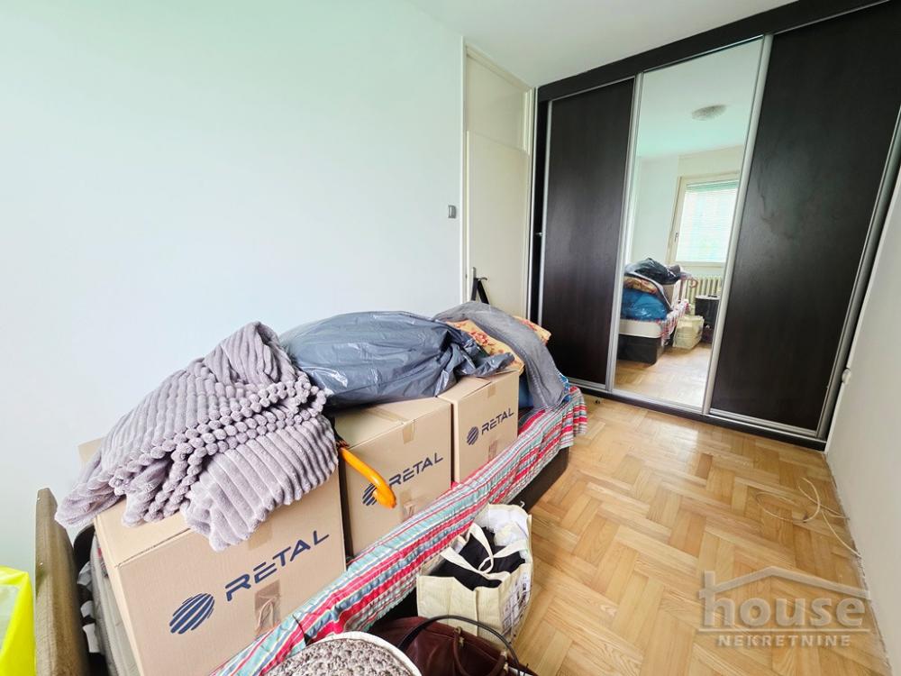 Slika 11 - Stan,NOVI SAD,BULEVAR,kv: 51.00, € 148000, ID: 1065664