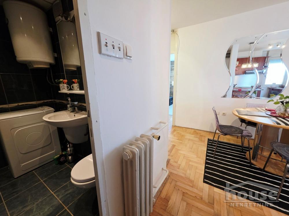 Slika 9 - Stan,NOVI SAD,BULEVAR,kv: 51.00, € 148000, ID: 1065664