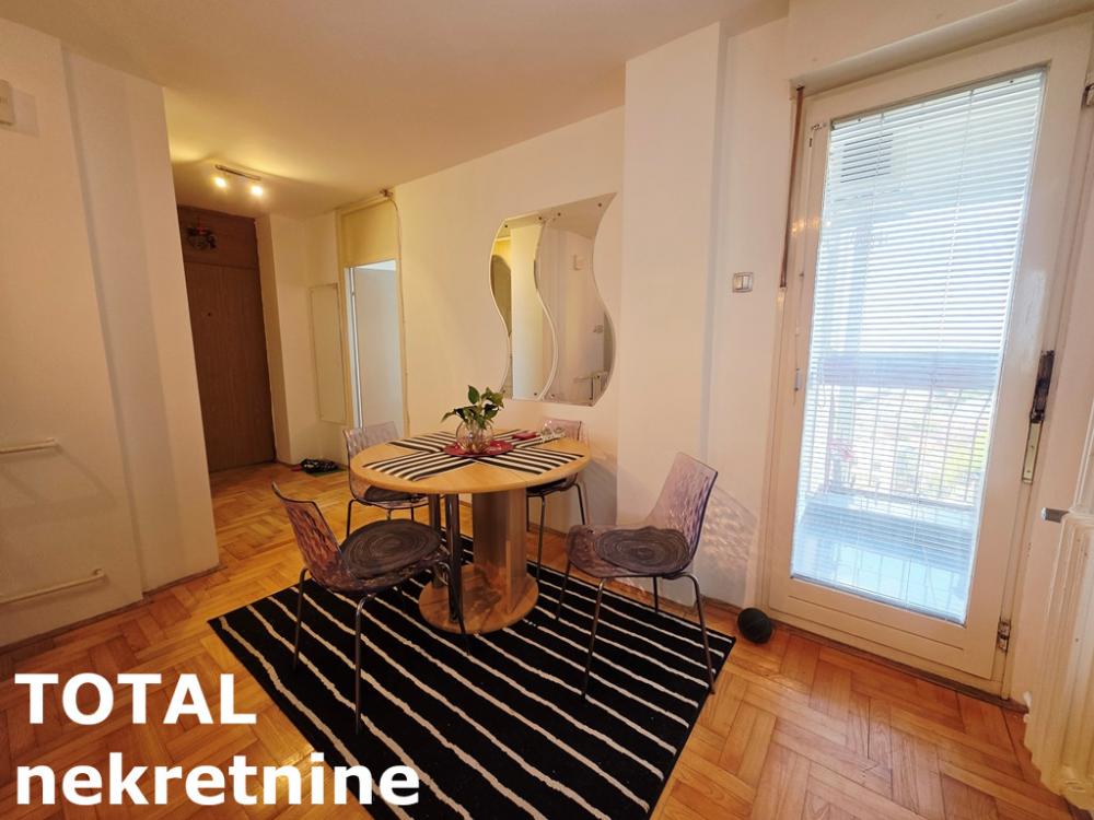 Slika 6 - Stan,NOVI SAD,-,kv: 51.00, € 148000, ID: 1102512