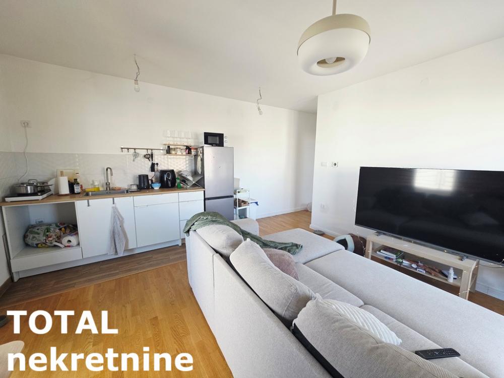 Slika 2 - Stan,NOVI SAD,BULEVAR PATRIJARHA PAVLA,kv: 65.00, € 165000, ID: 1102506