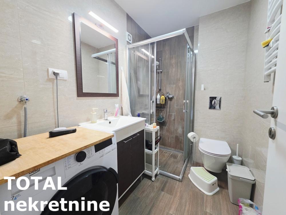 Slika 9 - Stan,NOVI SAD,BULEVAR PATRIJARHA PAVLA,kv: 65.00, € 165000, ID: 1102506