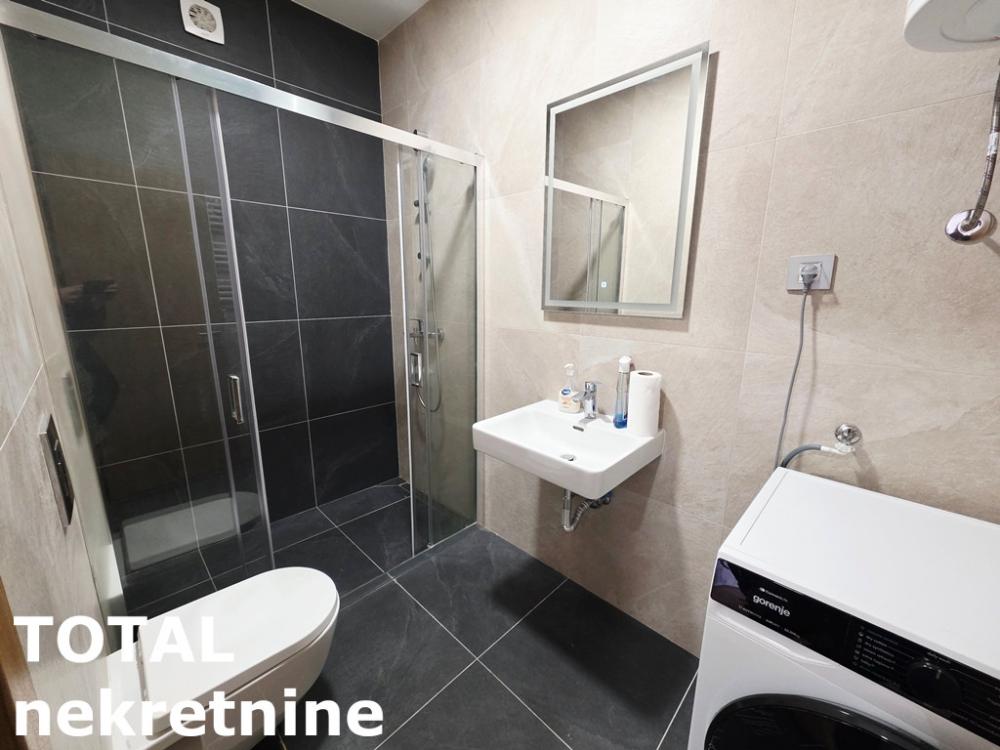 Slika 7 - Stan,NOVI SAD,TELEP,kv: 47.00, € 140000, ID: 1102382