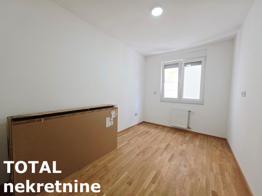 Slika 5 - Stan,NOVI SAD,TELEP,kv: 47.00, € 140000, ID: 1102382